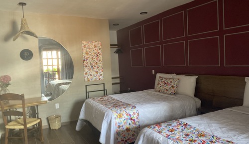 Chambre Double Supérieure, 2 grands lits, dans la tour