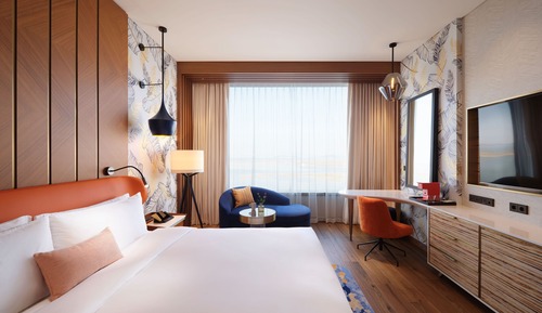 [Chef's Kitchen 1st session] Forest Tower Lake Deluxe King + BF for 2(6:30~8:30am) +Wellness Club