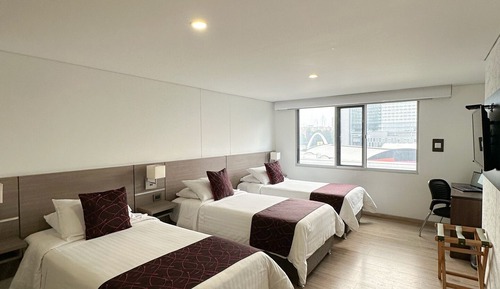 Chambre Triple Familiale, vue ville