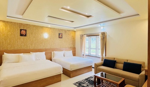 Chambre Familiale, balcon, vue montagne