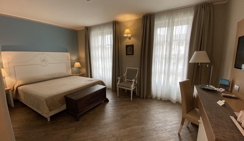 Chambre Supérieure, balcon