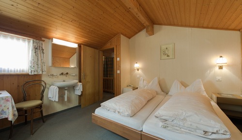 Chambre Double Économique, salle de bains commune (Hostel - Doppelzimmer Stöckli)