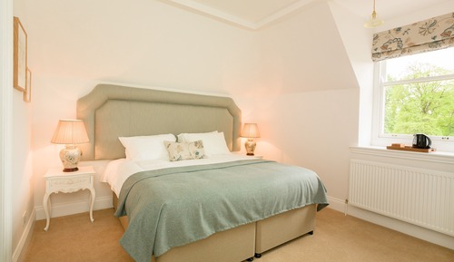 Chambre Supérieure Double ou avec lits jumeaux