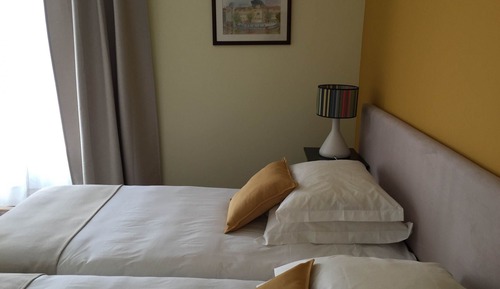 Chambre avec lits jumeaux