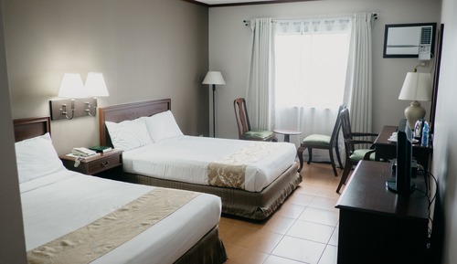 Chambre Standard Double ou avec lits jumeaux