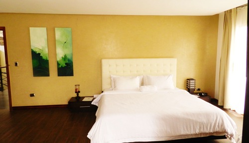 Chambre Standard, 1 très grand lit, salle de bains privée
