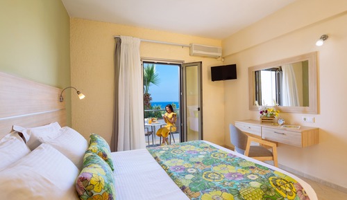 Chambre Supérieure Double ou avec lits jumeaux