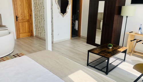 Suite, bain à remous