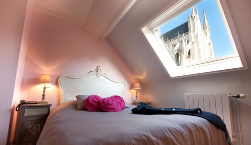 Chambre Double avec Vue sur la Cathédrale