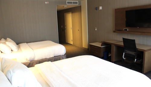 Chambre, 2 grands lits (Mobility/Hearing Access, Roll-In Shwr)