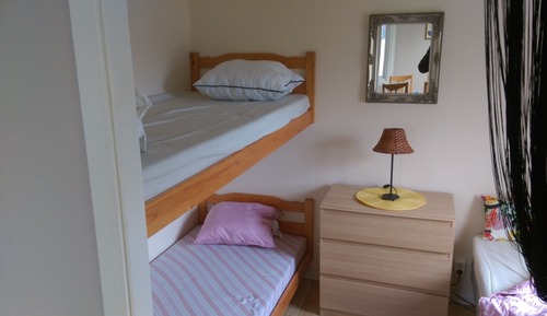 Cabane Familiale (Linen not included)