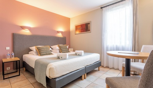 Chambre Double Standard (Rez De Chaussée)
