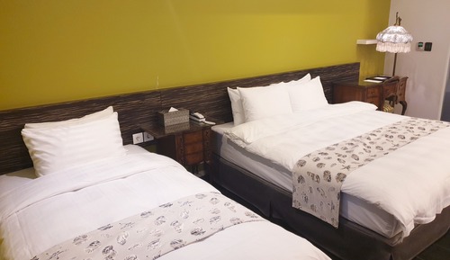 Chambre avec lits jumeaux (Suite)