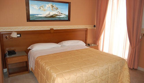 Chambre Quadruple Confort