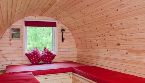 Cabane Standard (Hobbit Glamping Pod 1)