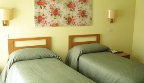 Chambre Triple Économique