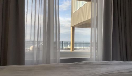 Chambre Simple Standard, 1 grand lit, vue mer