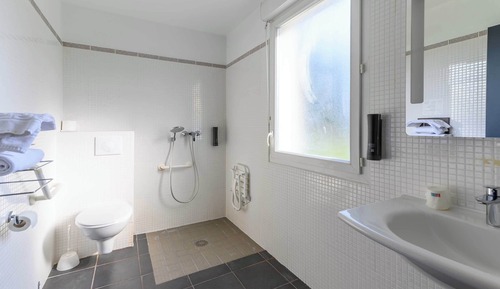 Chambre Double, accessible aux personnes à mobilité réduite
