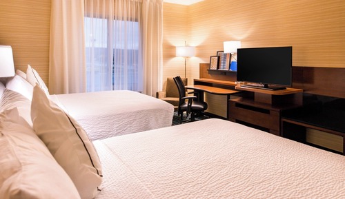Chambre, 2 grands lits