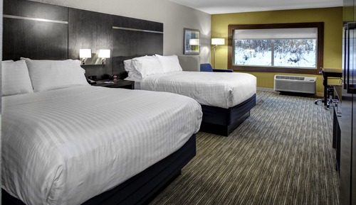 Chambre Standard, 2 grands lits