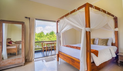 Chambre Deluxe, 1 très grand lit, vue piscine