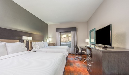 Chambre Standard, 2 grands lits