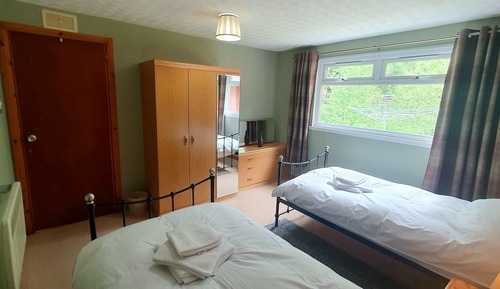 Cabane Standard, 2 chambres, baignoire (Lodge 4)