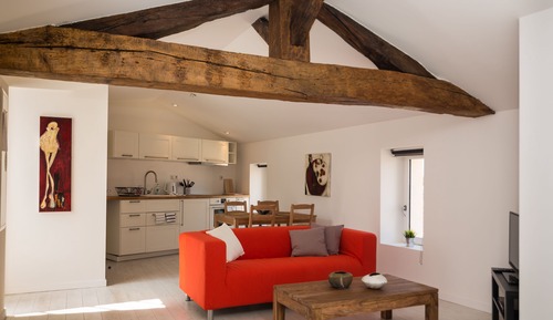Studio apartment (Pomerol)