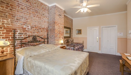 Chambre Standard, plusieurs lits, salle de bains privée