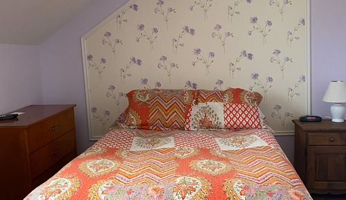 Chambre Double, 1 lit double, dans les dépendances