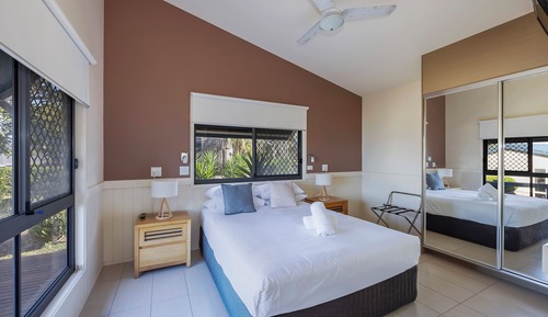 Cabane Deluxe (Sleeps 5 - Accessible - Dog Friendly)