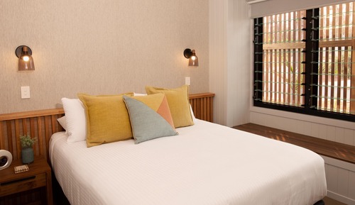 Cabane Premium (Sleeps 5 - Dog Friendly)
