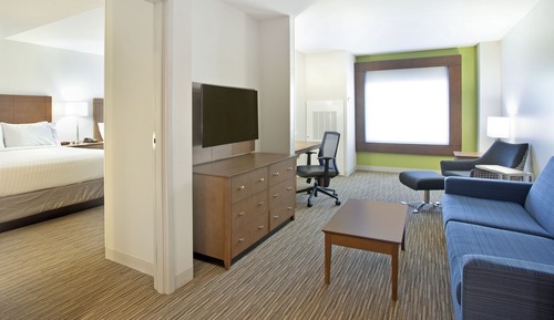 Suite, 1 chambre, accessible aux personnes à mobilité réduite (Mobil, Tub)