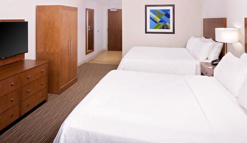 Chambre Standard, 2 grands lits, accessible aux personnes à mobilité réduite (Comm)