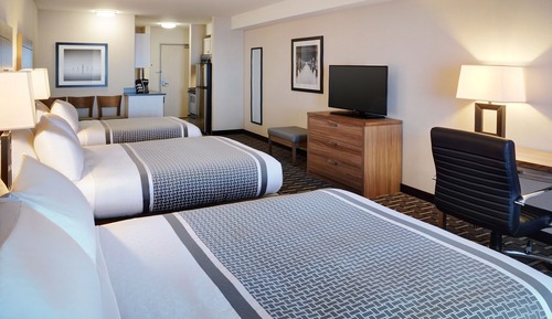 Chambre Triple Deluxe, plusieurs lits, cuisine