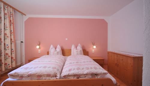 Chambre Familiale, terrasse, vue montagne (Alpenrebe  (No Cleaning Fee))