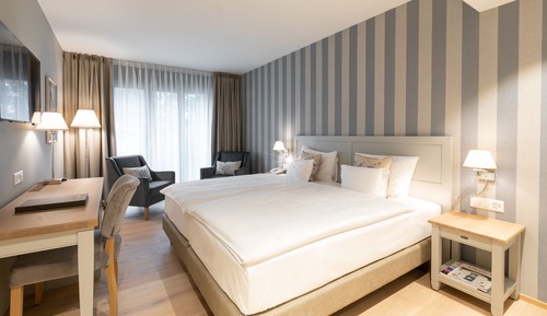 Chambre Double Standard, 2 lits une place