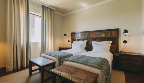 Chambre avec lits jumeaux