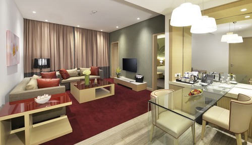 Suite, 1 chambre, accès au salon club