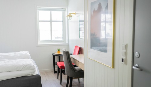 Chambre Double Standard, 1 lit double, salle de bains privée, vue montagne