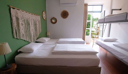 Chambre Quadruple Familiale, 1 chambre, balcon