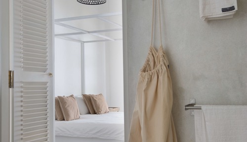 Chambre Design, 1 très grand lit
