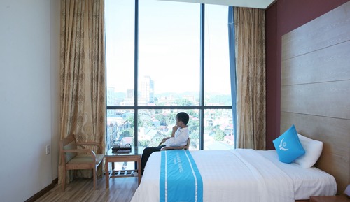 Chambre Triple Panoramique, 1 chambre, vue ville, dans la tour