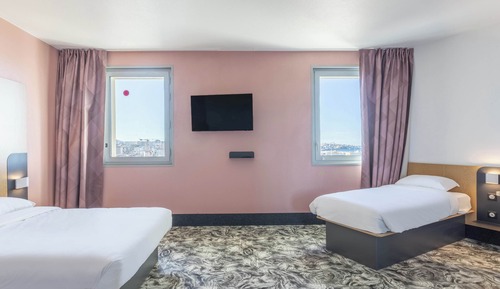 Chambre Quadruple, non-fumeurs