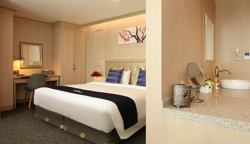 Balcony Suite