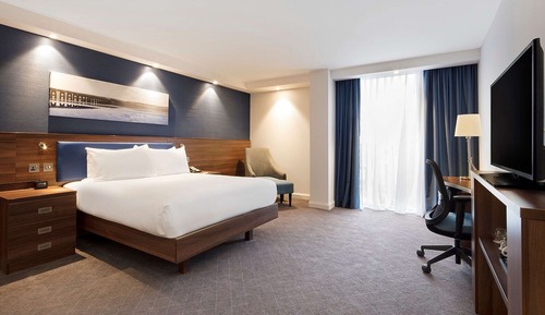 Chambre Familiale, 2 grands lits, accessible aux personnes à mobilité réduite (Connecting Rooms)
