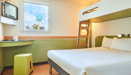 Chambre Triple, 1 lit double