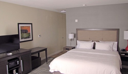 Chambre, 1 très grand lit et 1 canapé-lit, non-fumeurs
