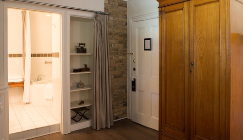 Chambre Standard, 1 grand lit, non-fumeurs, baignoire à jets