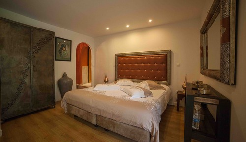 Chambre Double, salle de bains privée (l'orientale)